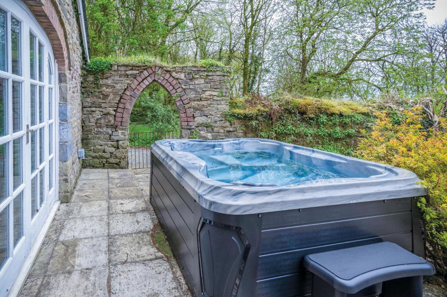 The Stables - 2 Bedroom Cottage - Princes Gate Ludchurch Экстерьер фото